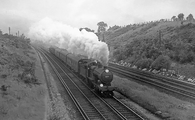 Photo of E1 Class 4-4-0 loco 31507 on the 07.24 from London Bridge to Ramsgate approaching Elmstead Woods Tunnel on a date believed to be 3rd June 1961