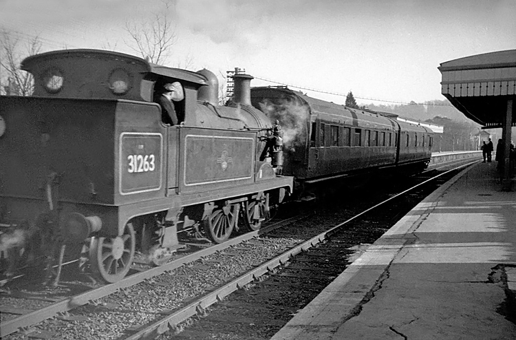 Photo of H class 0-4-4 tank loco number 31263 shunting stock at Oxted, circa April 1962