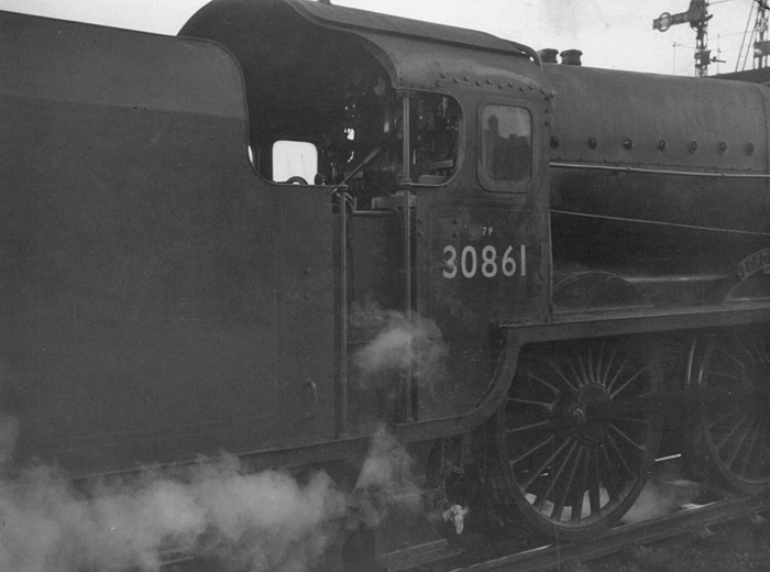 7th September 1962 photo of Lord Nelson Class 30861 on the 17.23 Waterloo to Bournemouth at Southampton