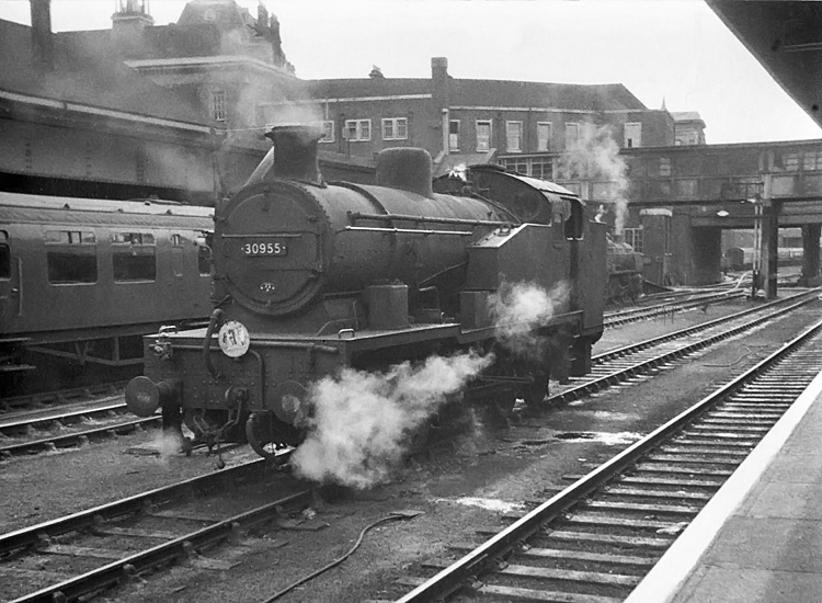 Photo of Z Class 0-8-0 tank loco 30955 at Exeter Central in September 1962