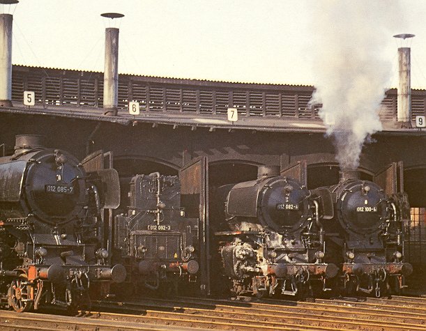 012 100-4 on shed at Hamburg Altona  